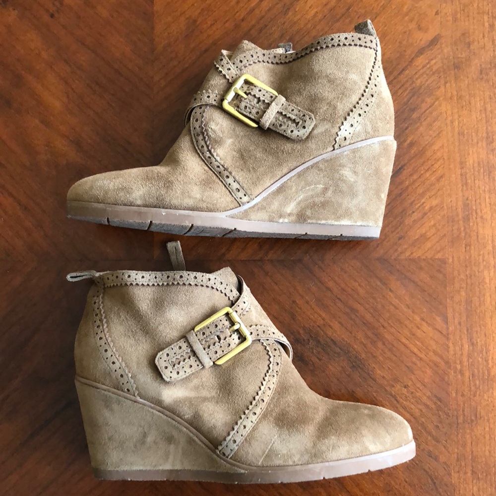 Franco Sarto suede booties